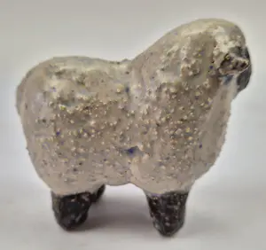 Ueli Schmutz - Olijke trio van 2 schaapjes en een steenbokje kopen? Bied vanaf 15!