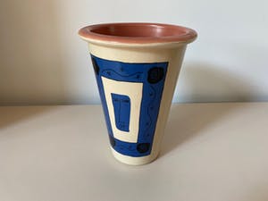 Niet of onleesbaar gesigneerd - Aardewerk vaas met decor design P.G. Olsson kopen? Bied vanaf 1!