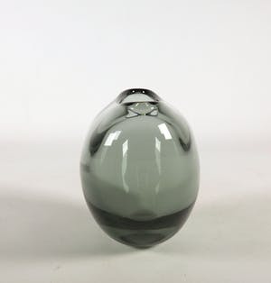 Floris Meydam - Glas, Staalblauw vaasje door Glasfabriek Leerdam kopen? Bied vanaf 1!