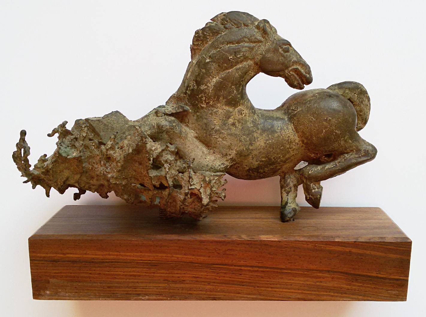 Margot Hudig-Heldring - Paard in de branding, bronzen beeld kopen? Bied vanaf 850!