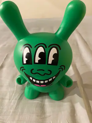 Keith Haring - Kidrobot Three Eyed Monster 8" Dunny Green kopen? Bied vanaf 250!