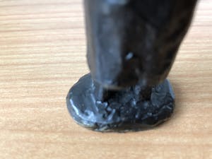 Niet of onleesbaar gesigneerd - Prachtig bronzen beeld - Moeder met kind in draagdoek. kopen? Bied vanaf 1!