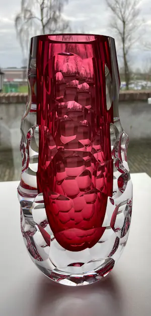 Petr Karizek - Unique glasobject “ PINK “ van Petr Karizek kopen? Bied vanaf 390!