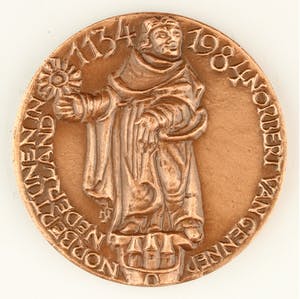 Niel Steenbergen - Bronzen penning: Norbertijnenpoort, 1984 kopen? Bied vanaf 75!