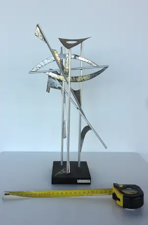 Margot Zanstra - Metalen sculptuur, Zonder titel kopen? Bied vanaf 150!