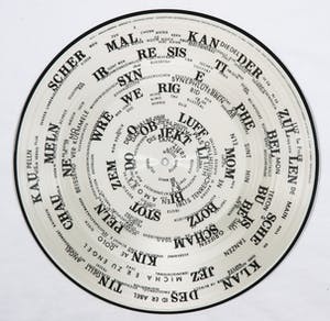 Ferdinand Kriwet - Hörtexte - Radiotexts - Box met 3 picturediscs en een boek. kopen? Bied vanaf 1!