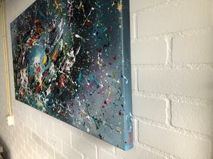 Gena - Universum kopen? Bied vanaf 350!