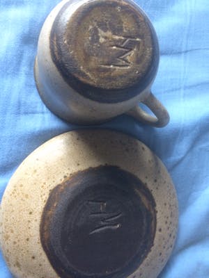 Hannie Mein - Klok, lamp en twee kop en schotels jaren 70/80 kopen? Bied vanaf 45!