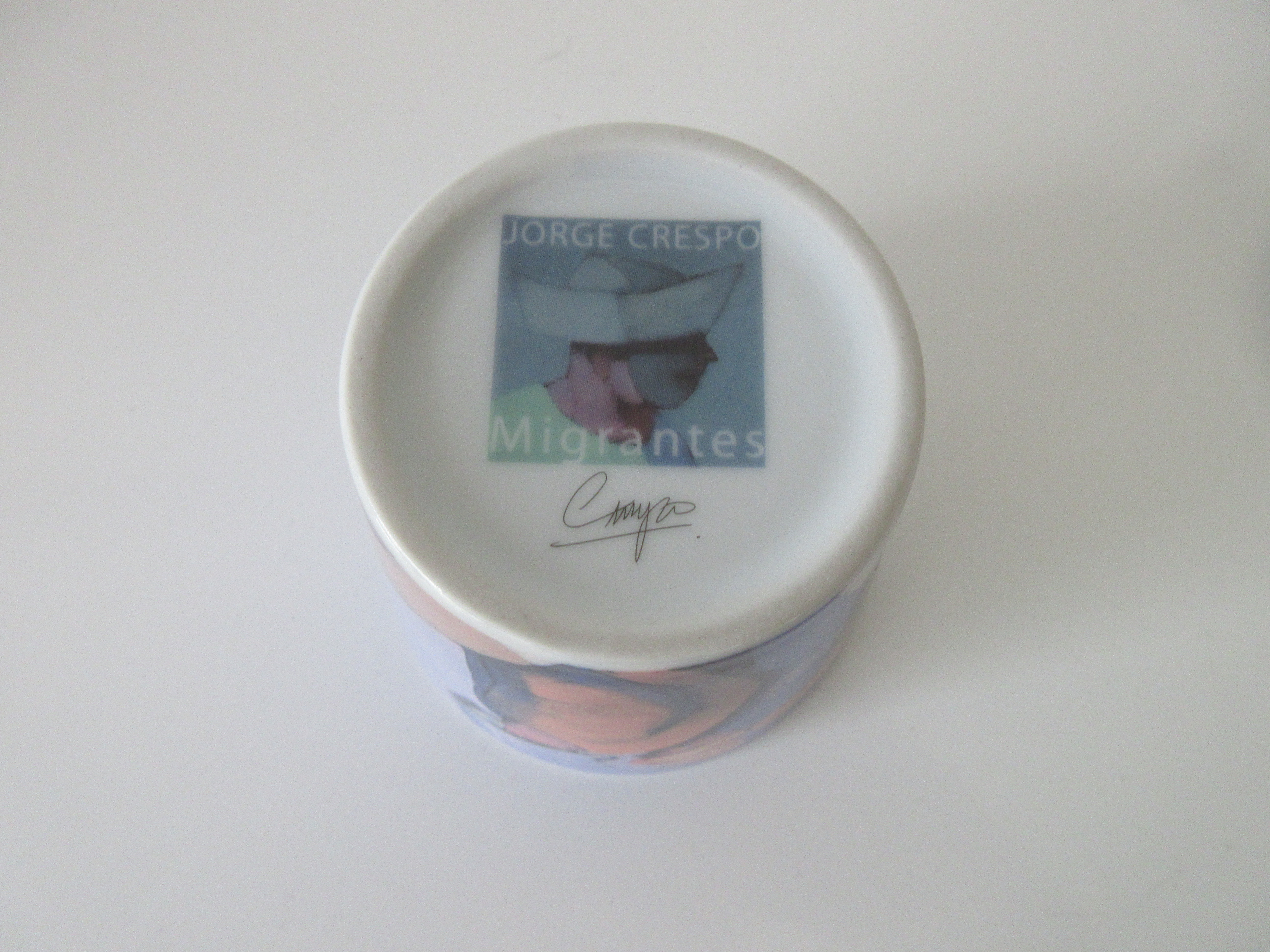 Niet of onleesbaar gesigneerd - Jorge Crespo - Porseleinen creamer en suikerpot "Migrantes" kopen? Bied vanaf 1!