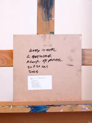 Gerard Boersma - Keep It Real (Vrouw genietend van schilderij Banksy) kopen? Bied vanaf 125!