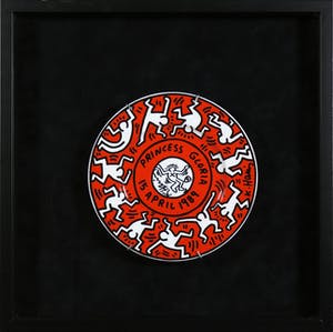 Keith Haring - Bijzondere en zeldzame tekening op porseleinen bord kopen? Bied vanaf 1!