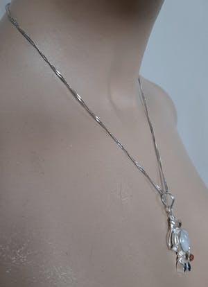 Curiosa - Zilveren ketting 925 met hanger Regenboog Maansteen kopen? Bied vanaf 40!