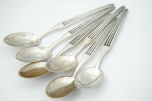 Jaren 60 Koninklijke van Kempen en Begeer 6 zilveren lepeltjes - in org. verpak! kopen? Bied vanaf 65!