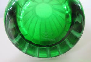 Hutschenreuther - Groen glazen vaas met geslepen banen kopen? Bied vanaf 1!