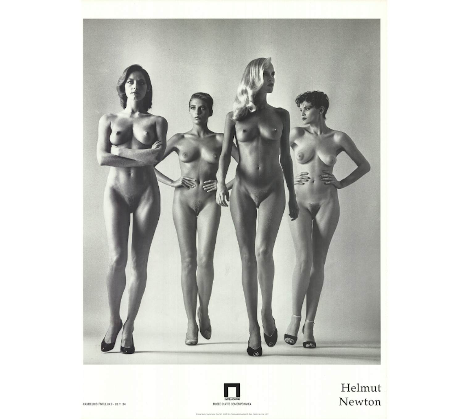 AcheterHelmut Newton - "They are coming" Paris, 1981 - XXL Museumsposter (134 x 100 cm)? Enchérissez de 280!