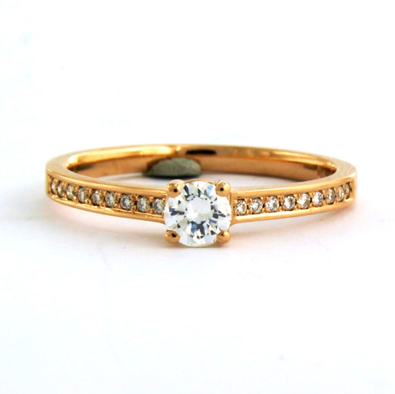 18k rose gouden ring bezet met briljant geslepen diamant 0.35 ct - rm 17.5 kopen? Bied vanaf 500!
