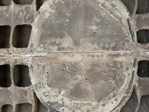 Niet of onleesbaar gesigneerd - Duits bronzen boekwerk kopen? Bied vanaf 1!