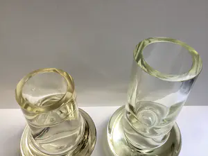 Niet of onleesbaar gesigneerd - 2 glazen objecten kopen? Bied vanaf 1!