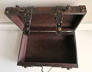 Curiosa - Vijf retro Koffertjes - Hout, Leer, Skai Messing beslag - PRIJS VERLAAGD kopen? Bied vanaf 89!