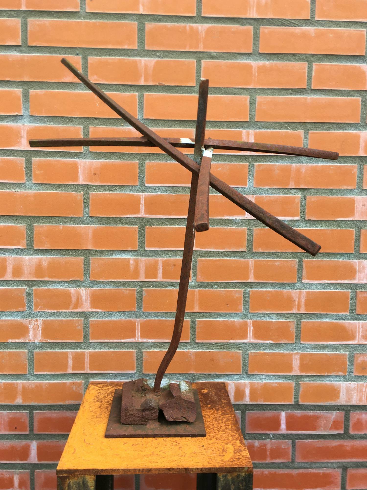 Theo Niermeijer - ruimtelijk ijzeren beeld - zonder titel. kopen? Bied vanaf 275!