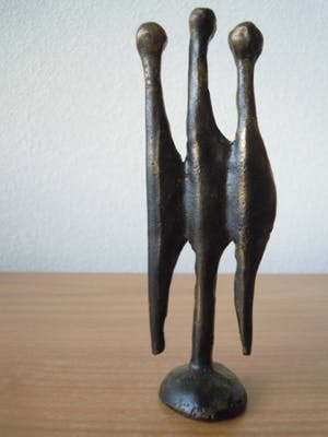 Brons (Onbekend) - Modern bronzen beeldje - VADER MET 2 KINDEREN kopen? Bied vanaf 20!