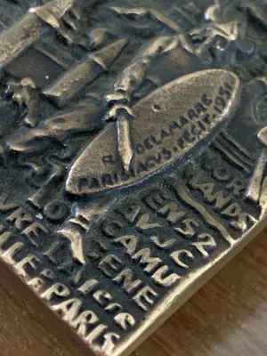 Raymond Delamarre - Medaille / Plaquette 2000 jaar Parijs - De bevrijding van Parijs kopen? Bied vanaf 75!