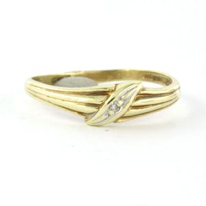 14k gouden ring bezet met 8 kant geslepen diamant tot. 0.005ct - kopen? Bied vanaf 1!
