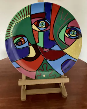 Plateelbakkerij Schoonhoven - Marianne Naerebout. “Happy Spirit” kopen? Bied vanaf 100!