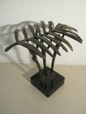 Hans Kuyper - Hans Kuyper - sculptuur "Botanica (3) - gesigneerd kopen? Bied vanaf 50!