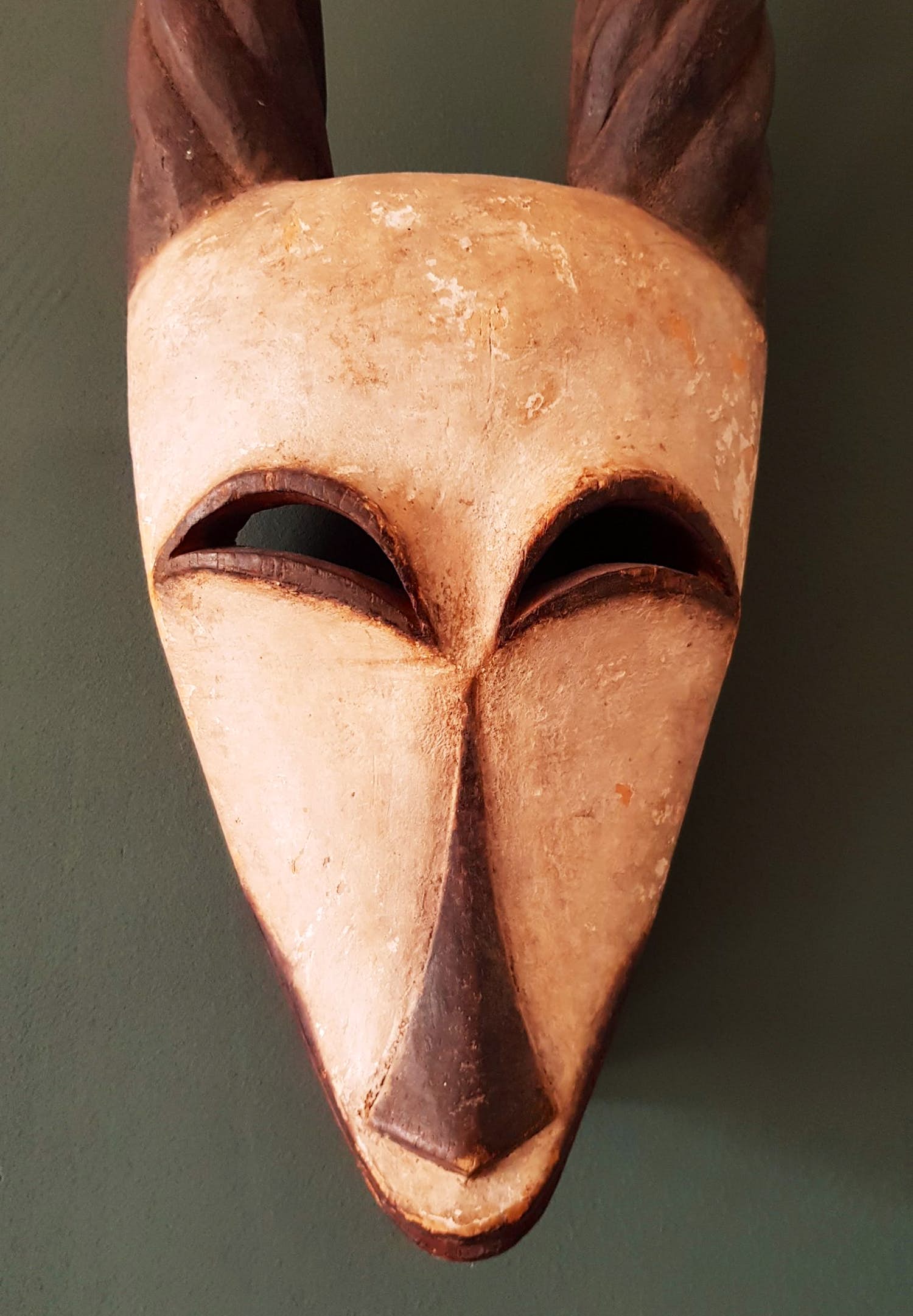 Kwele - masker verkocht voor € 35!