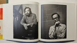 AcheterDiverse kunstenaars - Contemporary British Artists with photographs by Walia? Enchérissez de 25!