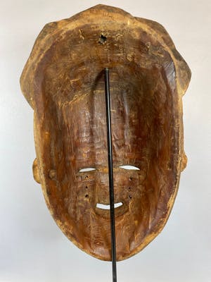 Galoa - 211126 - Tribal used African Galoa mask - Gabon. kopen? Bied vanaf 45!
