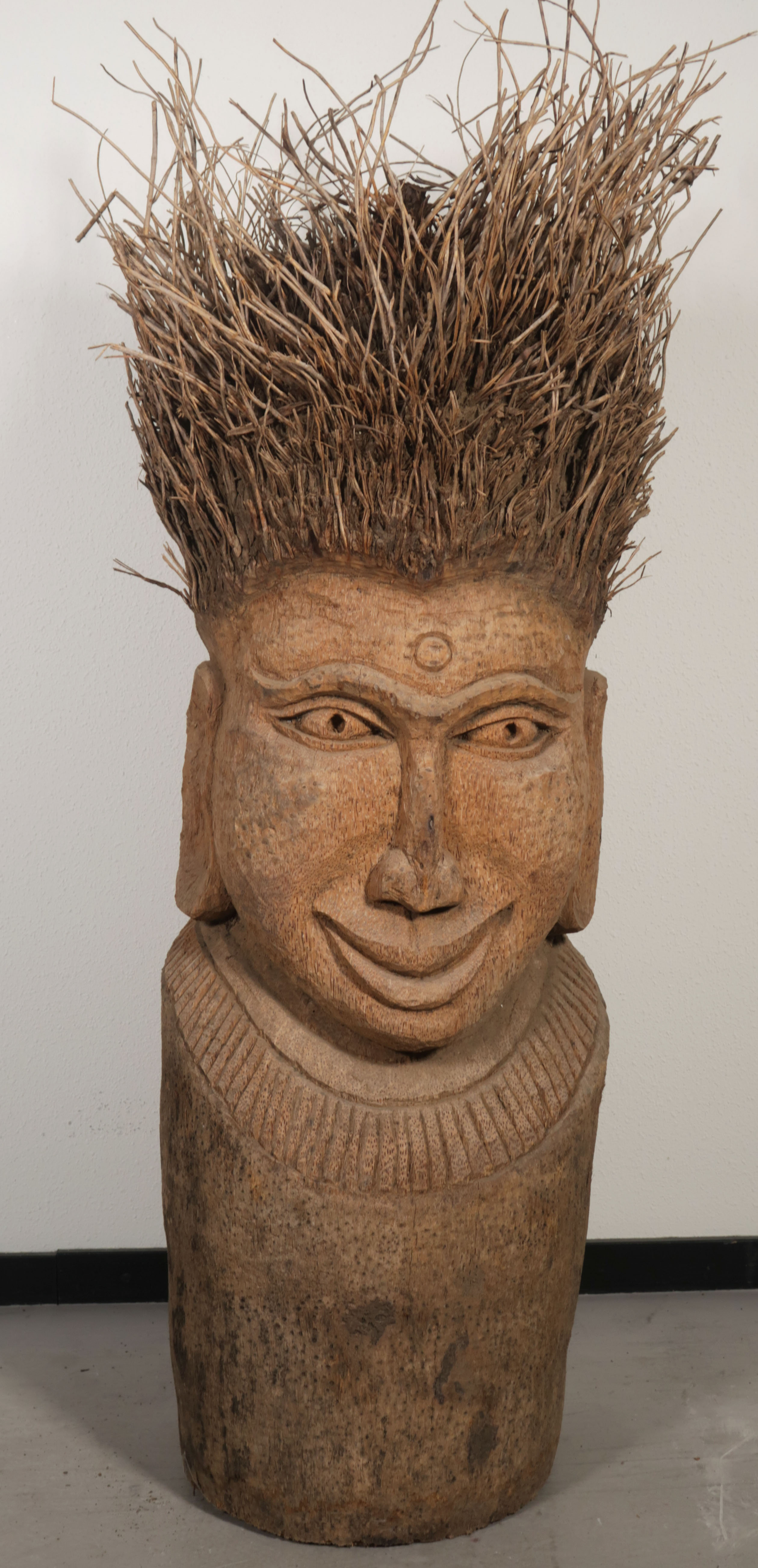 Niet of onleesbaar gesigneerd - Palmbomenhout, Kop verkocht voor € 220!