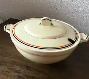 Societe Ceramique - Art Deco Schaal, terrine, gemerkt en genummerd verkauft für € 63!
