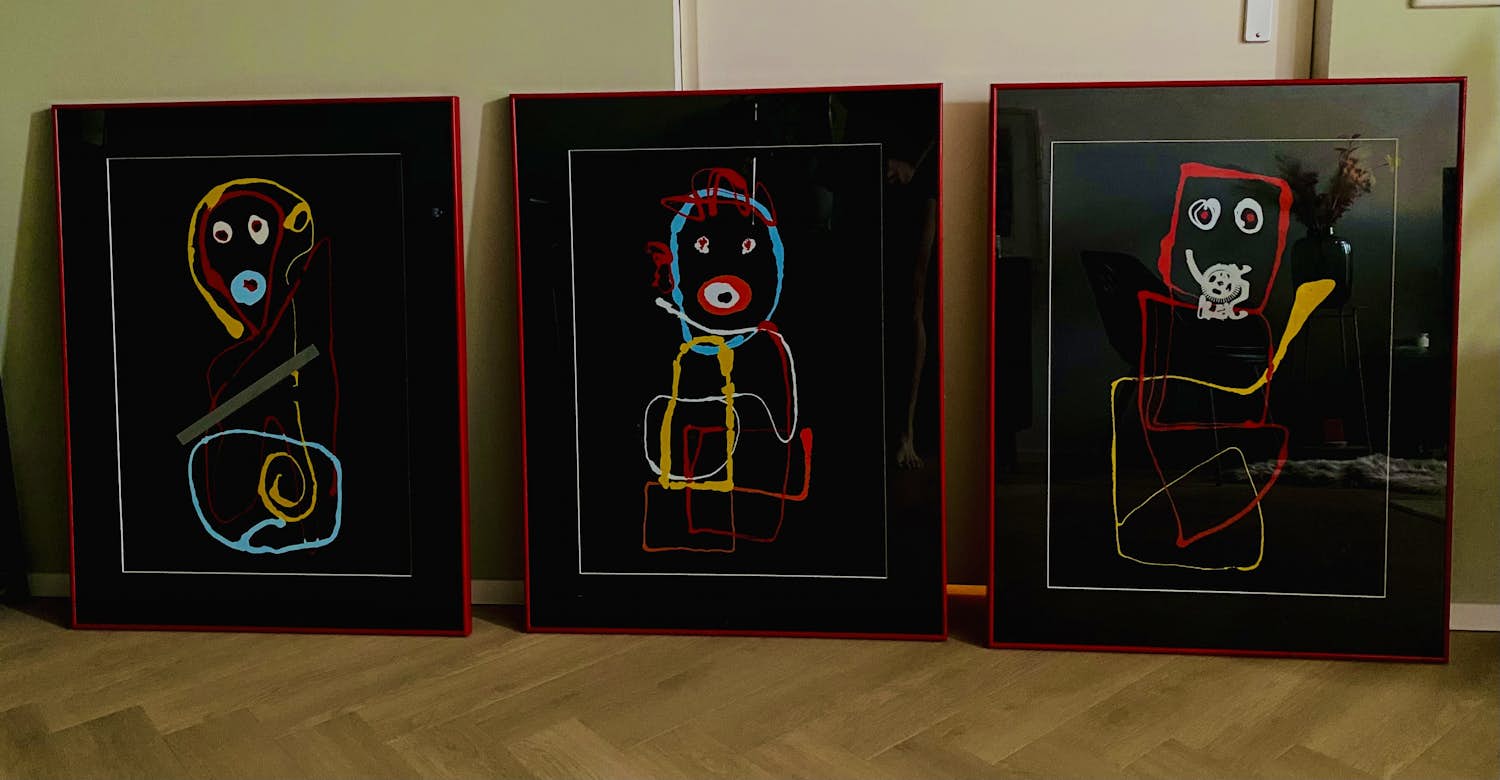 Theos - Familie kopen? Bied vanaf 50!