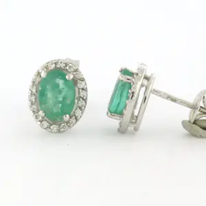 14k wit gouden oorknoppen met smaragd en briljant geslepen diamant tot. 0,20ct kopen? Bied vanaf 650!