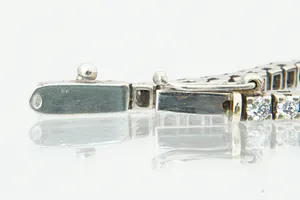 Chique Wit-gouden (14krt) & diamanten (2.40ct) "Tennis" dames-armband kopen? Bied vanaf 680!