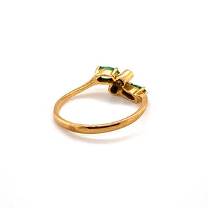 18kt gouden handgemaakte ring met diamant en smaragd maat 49,5(15,75) 1,53gr kopen? Bied vanaf 130!