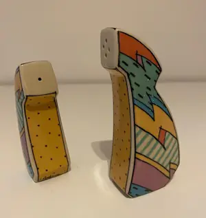 Rosenthal - Dorothy Hafner peper & zoutstel Flash One in originele doos Memphis style kopen? Bied vanaf 99!