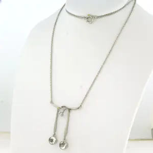 Platina collier met een middenstuk met roos single cut diamanten tot 0.92ct kopen? Bied vanaf 760!