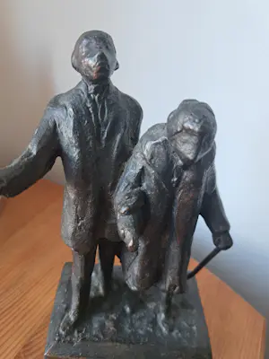 Karel Gomes - Oud echtpaar kopen? Bied vanaf 395!