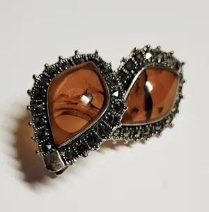 VVintage teardrop oorbellen met gouden amber en marcasiet kopen? Bied vanaf 65!