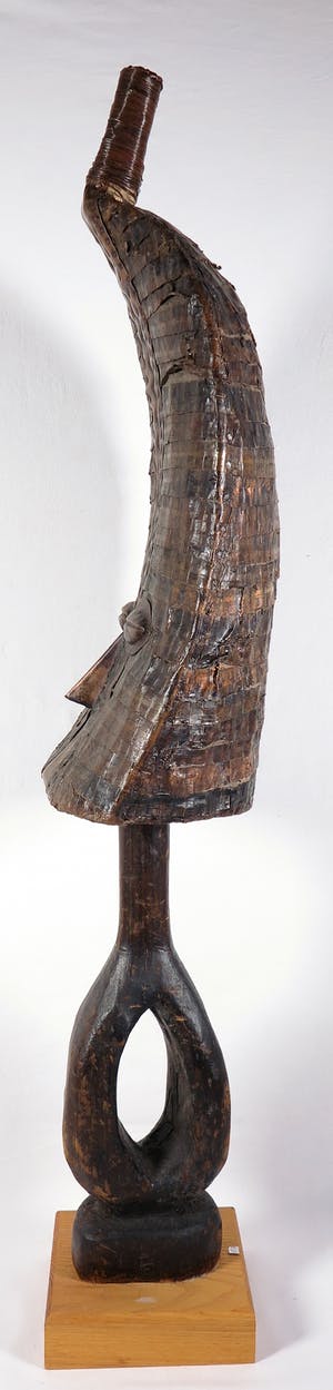 Kota - Reliekbeeld van hout en koperblik kopen? Bied vanaf 1!