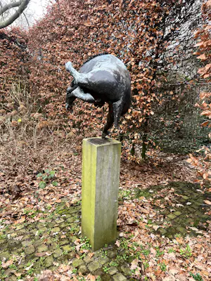 Jos Dirix - indrukwekkend bronzen beeld van een paard kopen? Bied vanaf 2000!