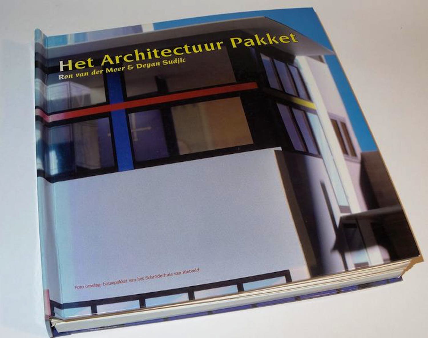Niet of onleesbaar gesigneerd - Het architectuur pakket kopen? Bied vanaf 1!