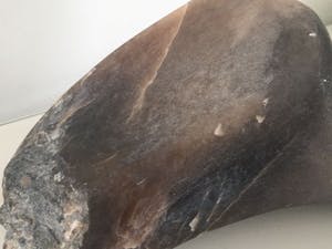 Niet of onleesbaar gesigneerd - Art deco Naturell stone Sculpture , kopen? Bied vanaf 1!