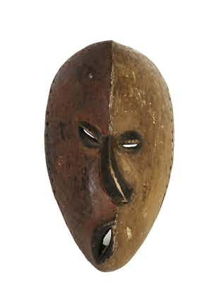 Pende - Houten Mbyua masker verkocht voor € 20!