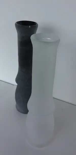 Bernard Heesen - / de Oude Horn, Twee grote vazen in zwart en wit - Oche Hora kopen? Bied vanaf 350!