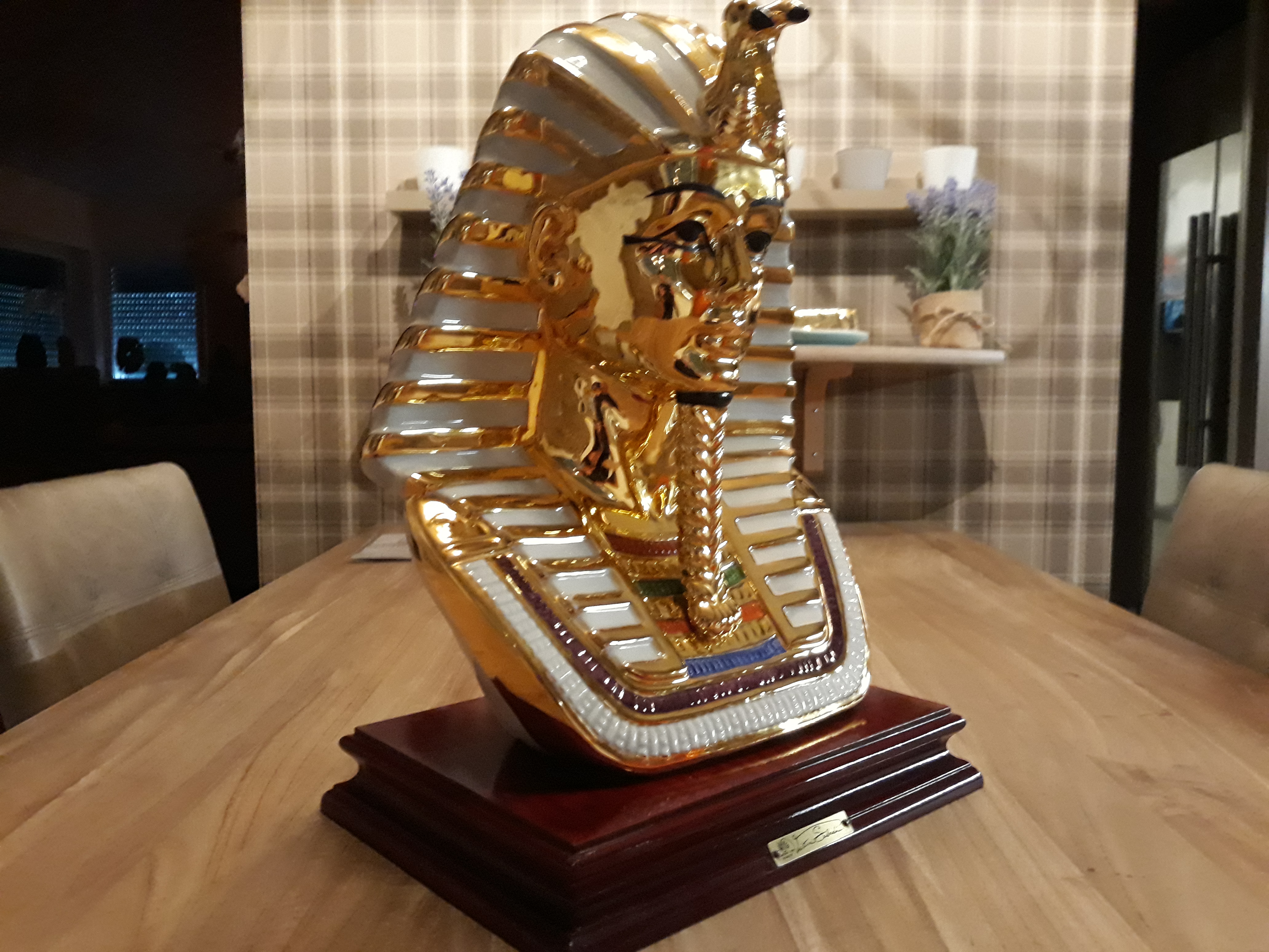 Vittorio Sabadin - King Tut verguld porselein kopen? Bied vanaf 75!