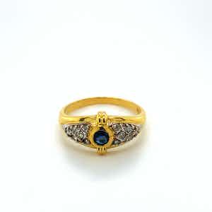 18kt gouden ring met saffier en diamant, maat 51/17, 4,02gr verkocht voor € 270!